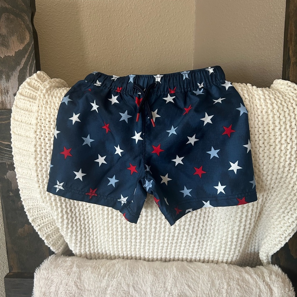 Old Navy Red and White Star Shorts Festive Summer Style